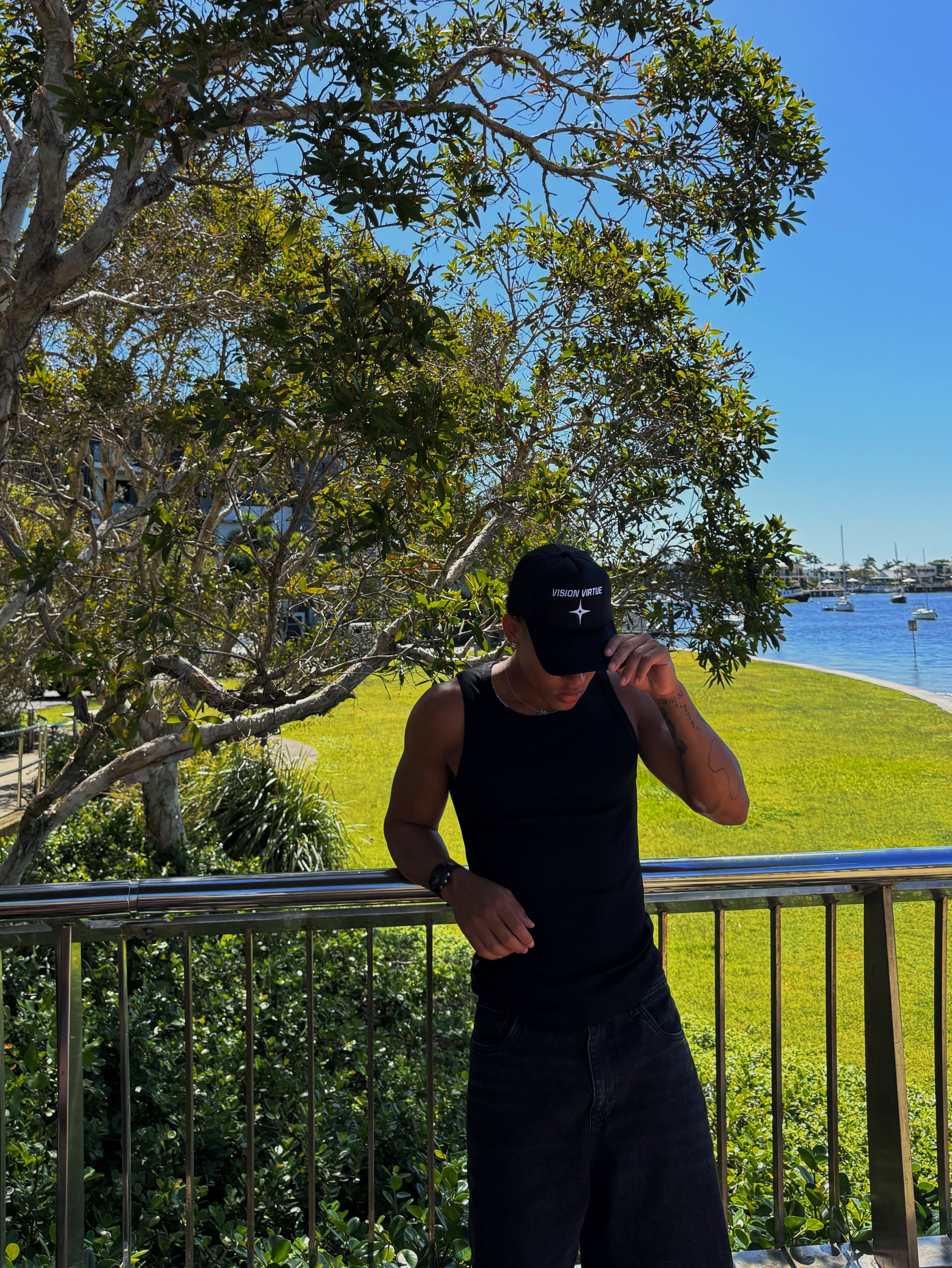 'Black' ViVi Beater